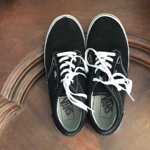Women’s Vans Tennis shoes
